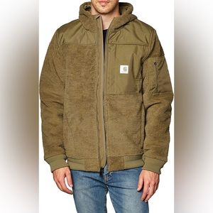 XL Men Carhartt Yukon extreme coat in good condition.  Very light use.